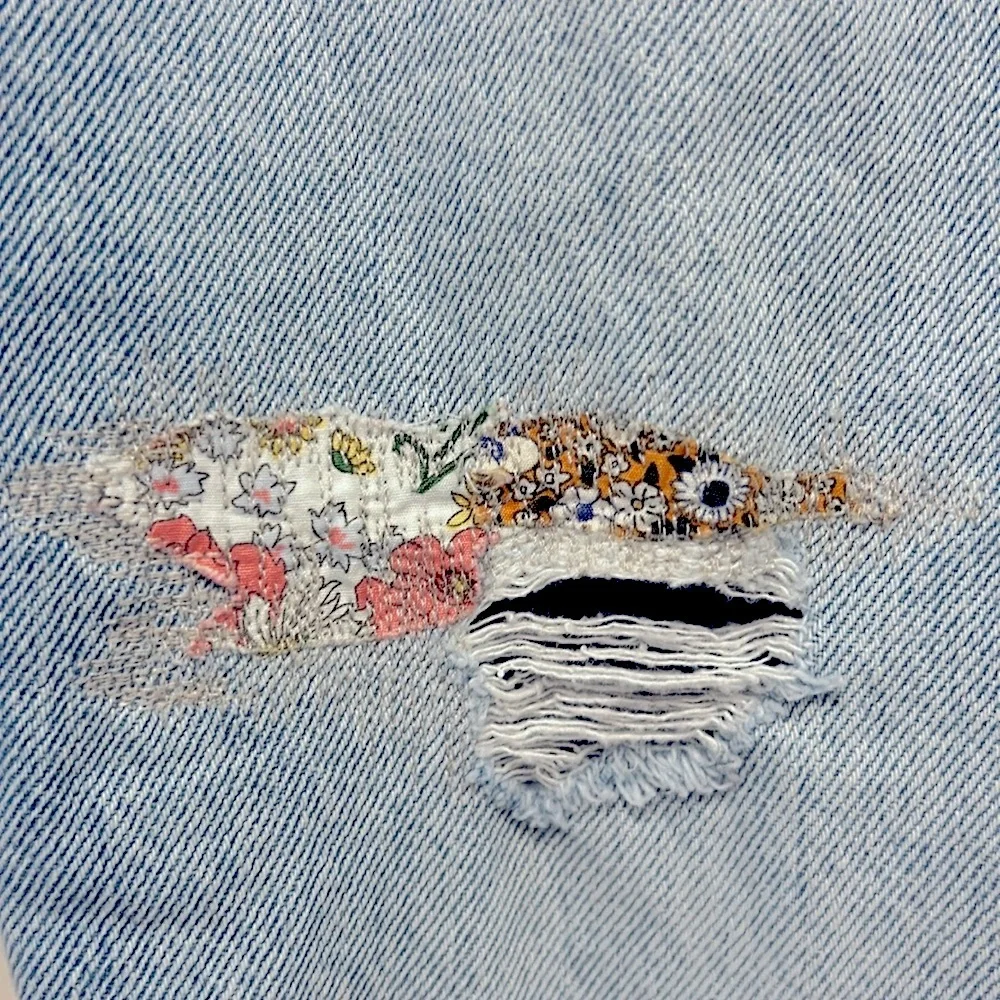 Levi’s 501 Jeans 150th Anniversary Edition 2023 The Original Jean Women’s 24x30 - Picture 4 of 10